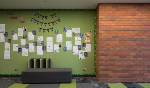 Interior Acoustic wallcovering;  Composition®, Vertiface®